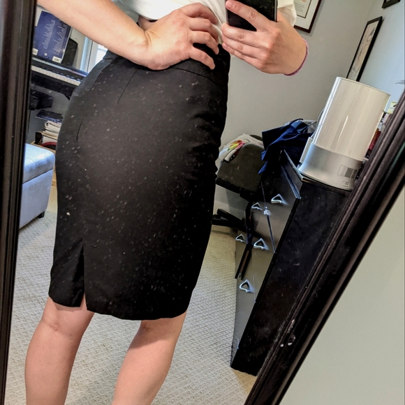 Mossimo Black Pencil Skirt - Picture 2 of 6